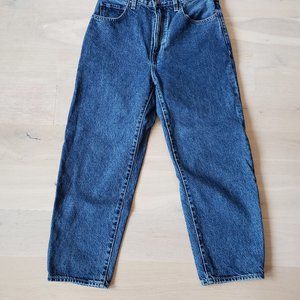 Levi's Barrel High Rise Jeans size 26 - Medium Wash